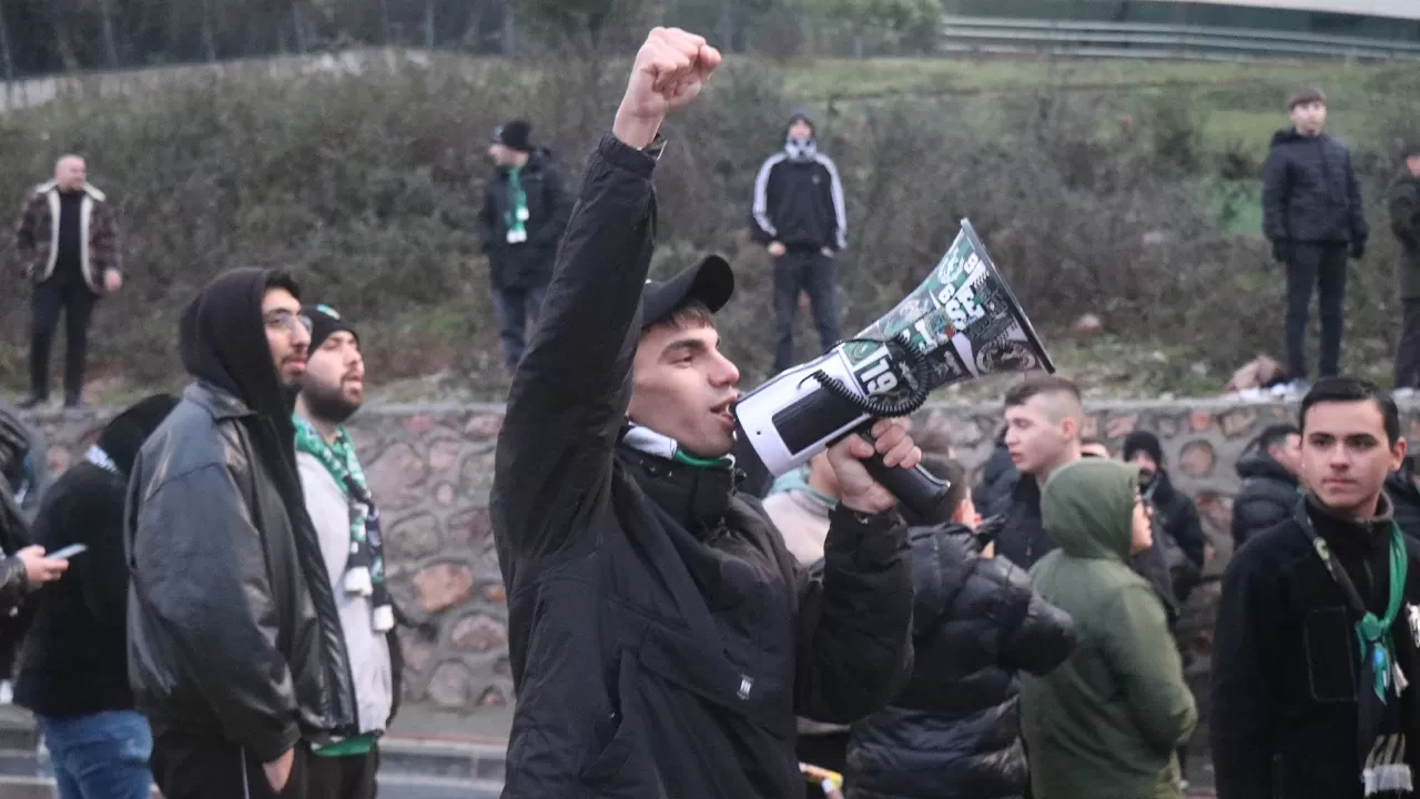 Taraftarlardan Süper Lig'deki Kocaelispor-Fenerbahçe maçına yoğun ilgi