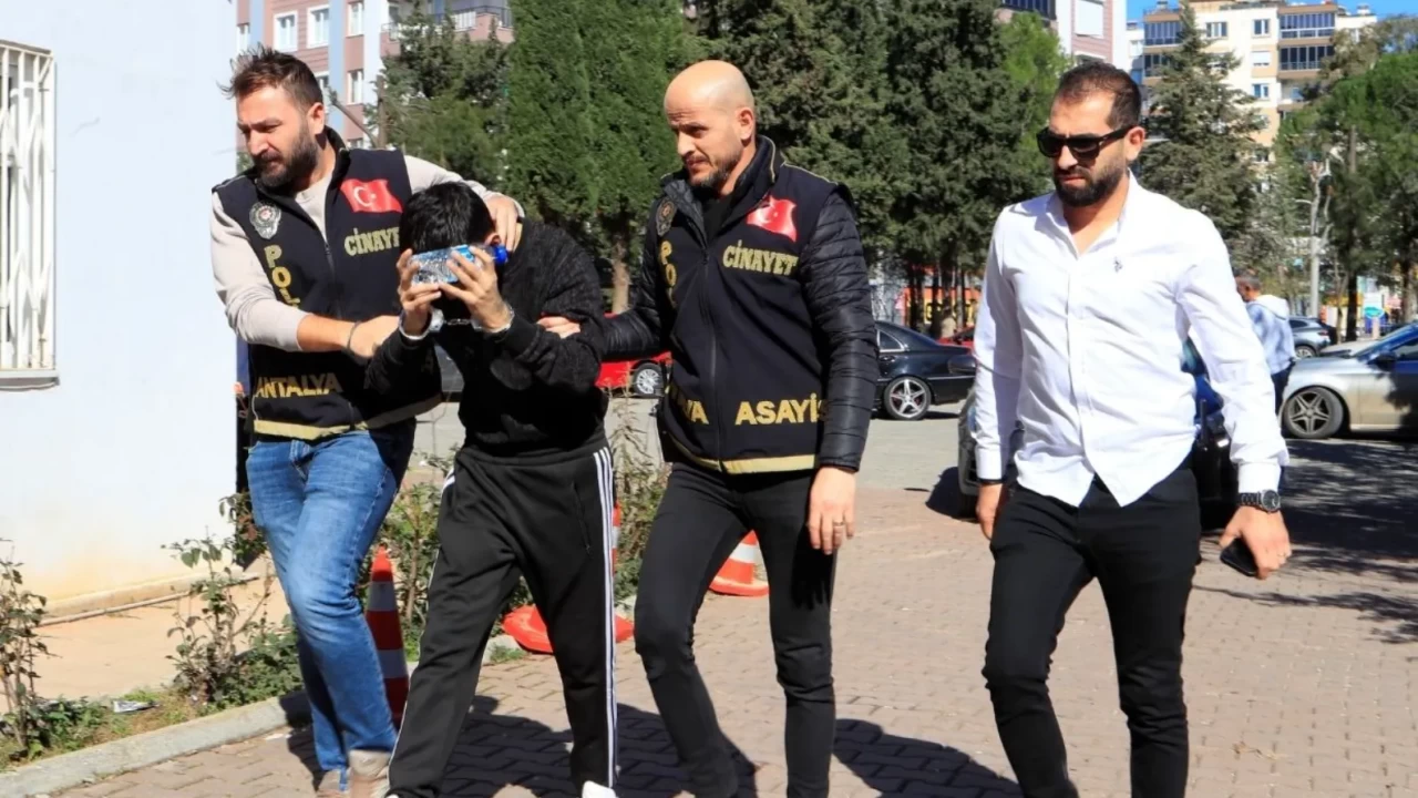 37 haftalık hamile kadına dehşeti yaşattı!  Kıskançlık  bahanesiyle kurşun yağdırdı