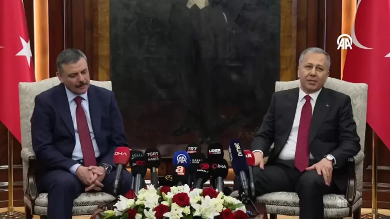 Bakanlıklarda bayrak değişimi: İçişleri ve Adalet’te devir teslim