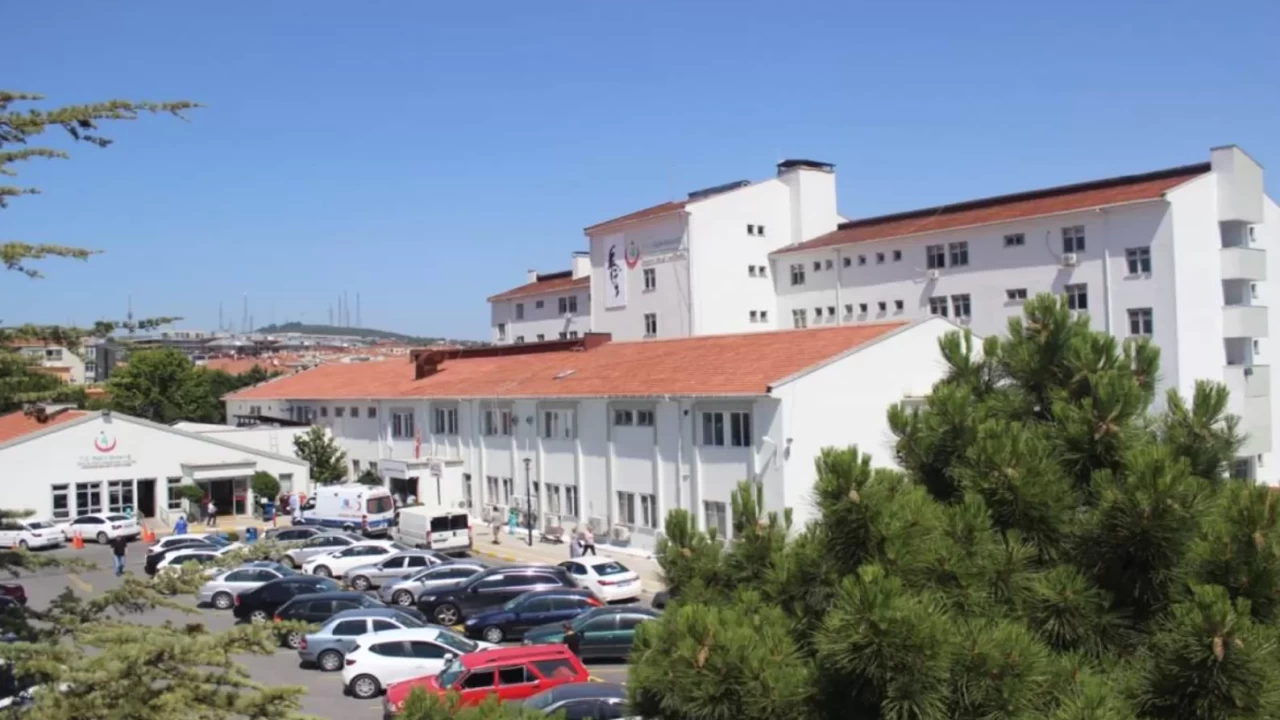 Üsküdar Devlet Hastanesi'nde rüşvet operasyonu: 2 doktor gözaltına alındı!