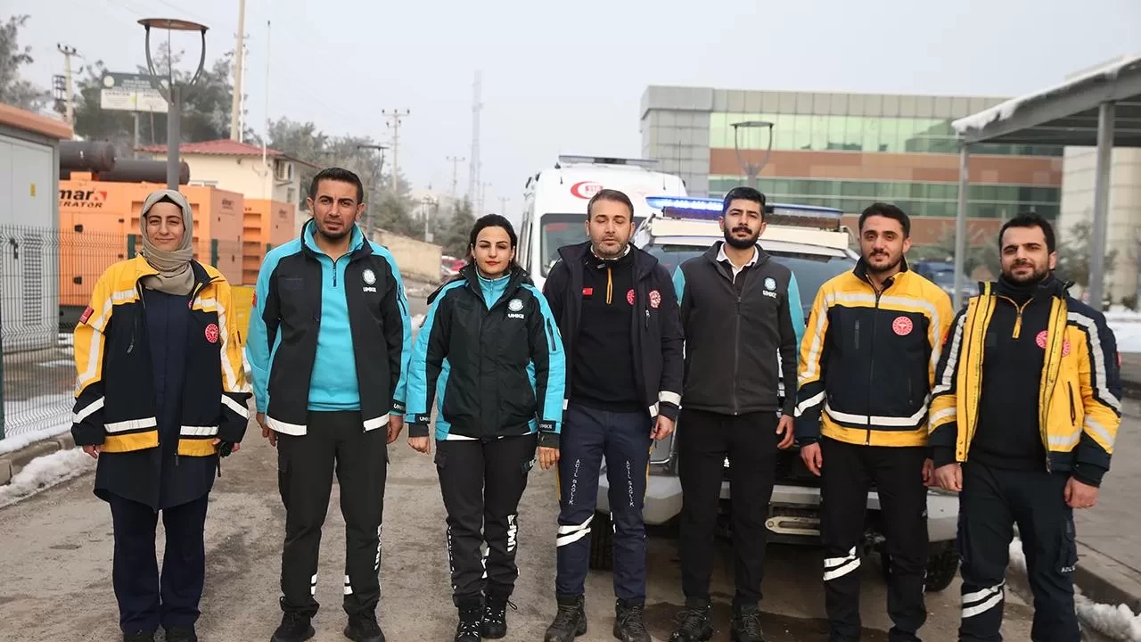 Depremin tanıkları: Diyarbakır sağlıkçılarının enkaz altındaki kahramanlık hikayeleri
