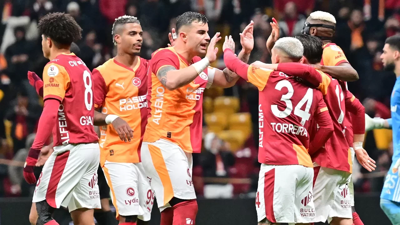 Galatasaray, evinde hata yapmadı | Süper Lig'de Galatasaray 4-0 Kayserispor
