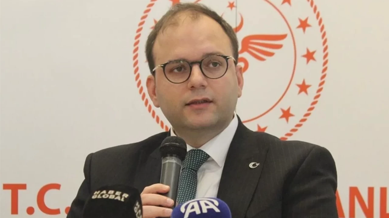 Üsküdar Devlet Hastanesi'nde rüşvet operasyonu: İl Sağlık Müdürü  Çürük elmalara izin vermeyiz  dedi!