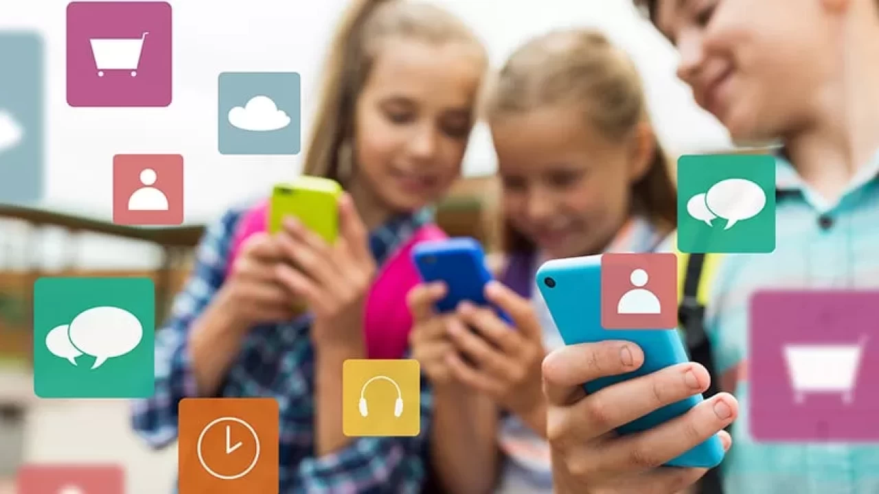 Yunanistan’da 15 yaş altına sosyal medya yasağı geliyor: Hazırlıklar son aşamada