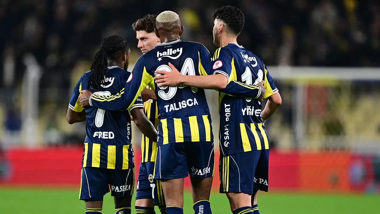 Fenerbahçe, Türkiye Kupası'nda 3 puanı 3 golle aldı | Fenerbahçe 3-0 Erzurumspor FK