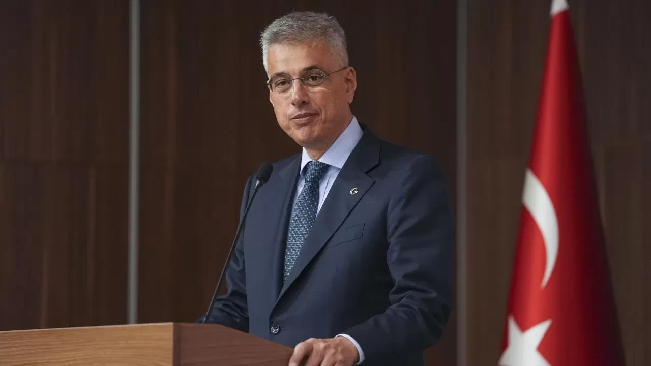 Bakan Memişoğlu sağlıktaki verileri açıkladı!  2025'te vatandaşlara verilen sağlık hizmeti 1 milyarı aştı