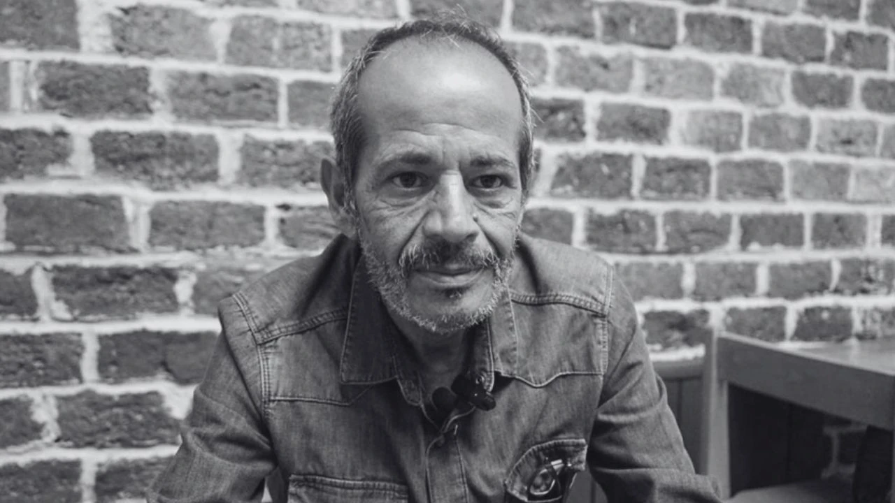 Yazar Bülent Akyürek hayatını kaybetti