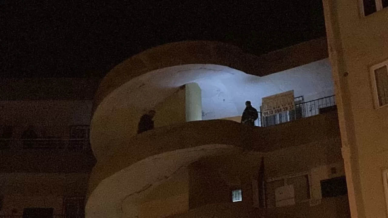 Mersin Erdemli’de şüpheli ölüm: Kavga ihbarına giden polis banyoda ceset buldu, 3 gözaltı