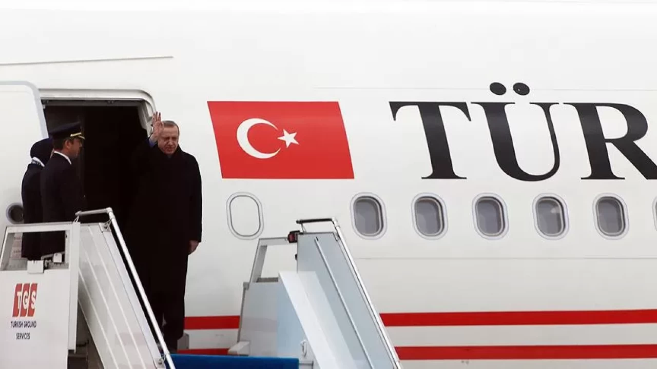 Cumhurbaşkanı Erdoğan, Mısır'a doğru yola çıktı