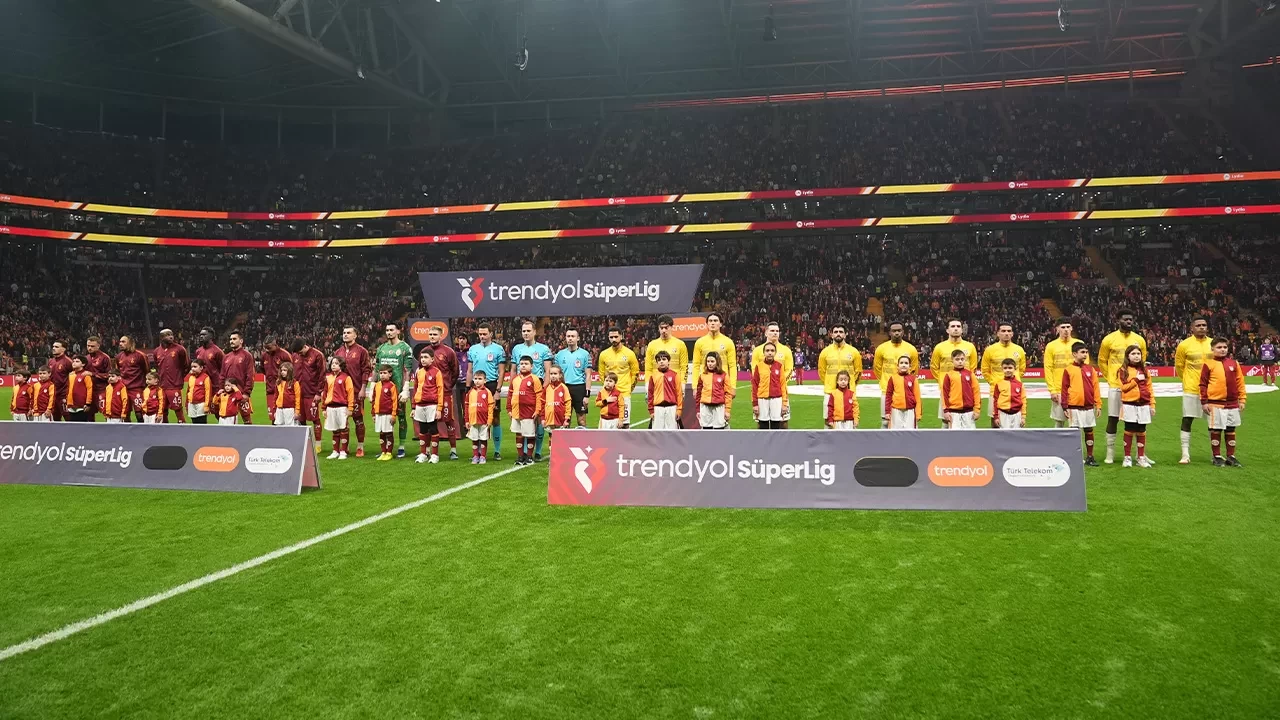 Galatasaray–Eyüpspor maçını A Milli Takım Teknik Direktörü Vincenzo Montella yerinde takip etti