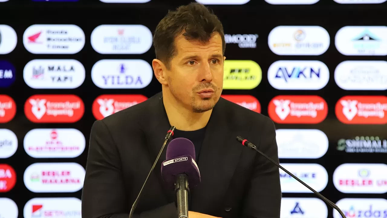 Kasımpaşa Teknik Direktörü Emre Belözoğlu'ndan sert eleştiri: “Bugün oynadığımız futbola çok fazla söylenecek bir şey yok”