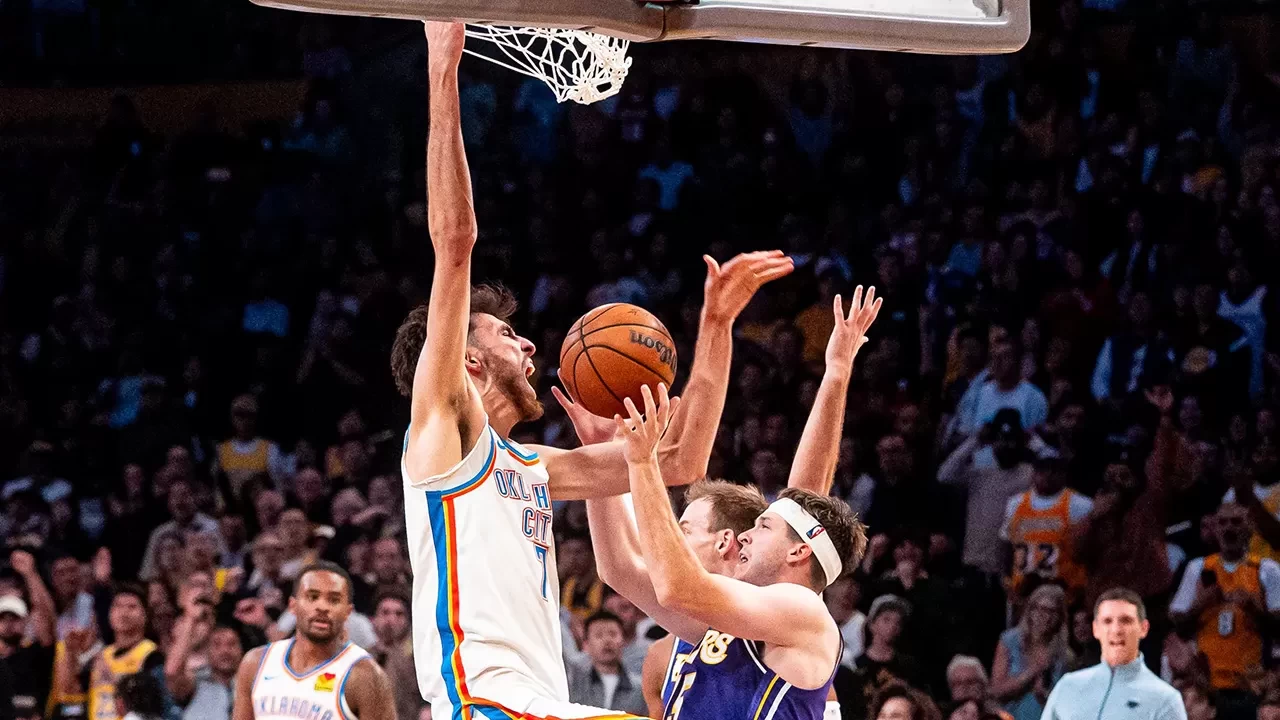 NBA'de Oklahoma City Thunder, Los Angeles Lakers deplasmanında kazandı