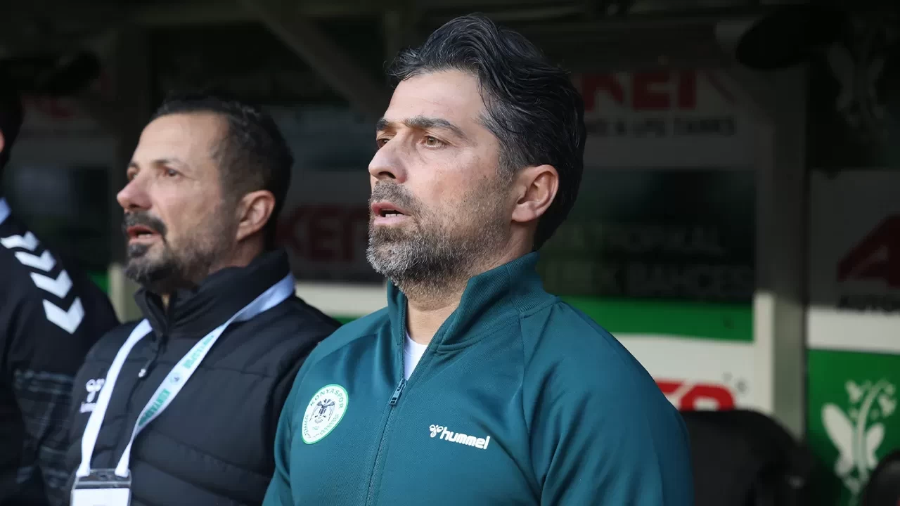 İlhan Palut, 1121 gün sonra Konyaspor kulübesine çıktı