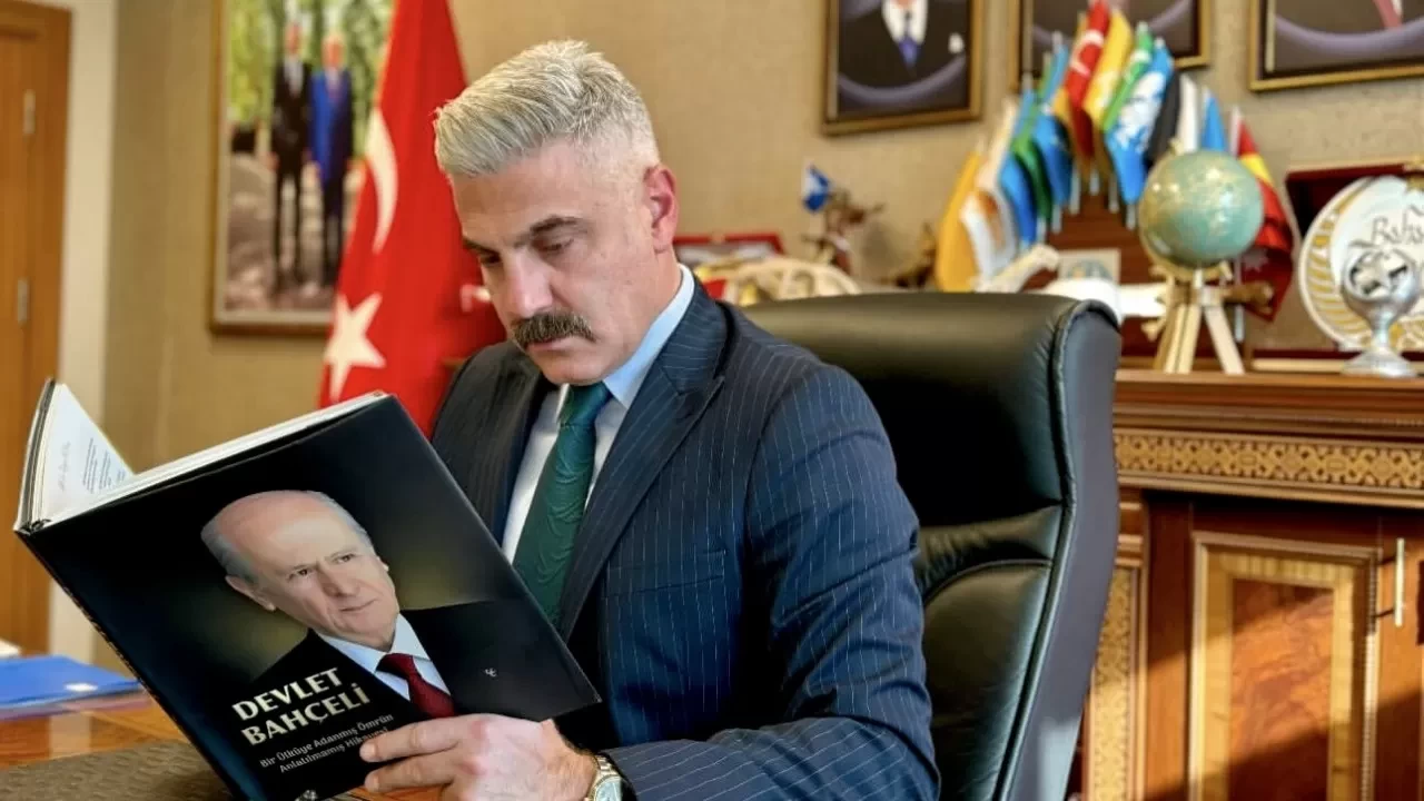 MHP'li Alperen'den muhalefete tepki: Terörle arasına mesafe koyamayan meşruiyetini tartışmaya açar