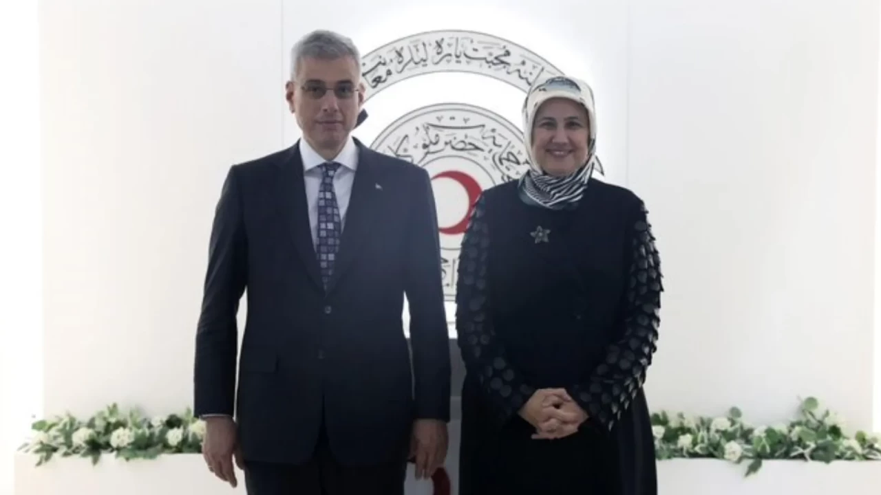 Bakan Memişoğlu Kızılay’da! TÜRKÖK için imzalar atıldı: Kök hücre bağışında yeni dönem