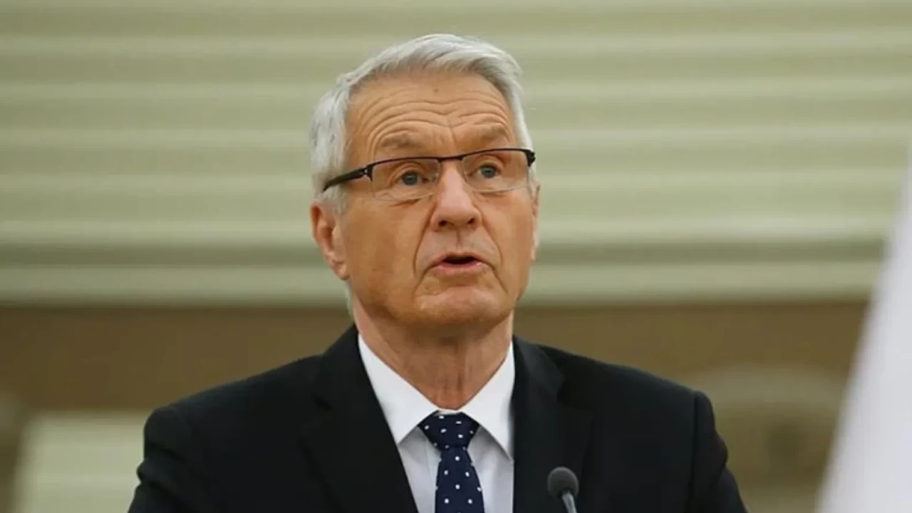 Eski başbakanın evinde Epstein soruşturması kapsamında arama