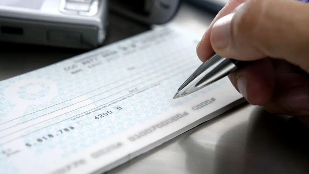 Çek ve Senet Kırdırmak Caiz midir? | Vadesinden Önce Bozdurma Hükmü