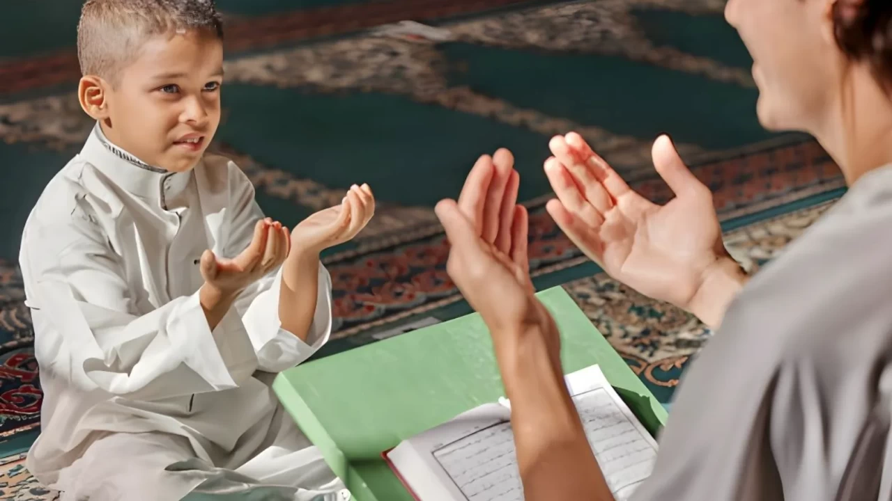 İtikâf Nedir, Nasıl Yapılır? | Adım Adım İtikâf Rehberi ve Kuralları