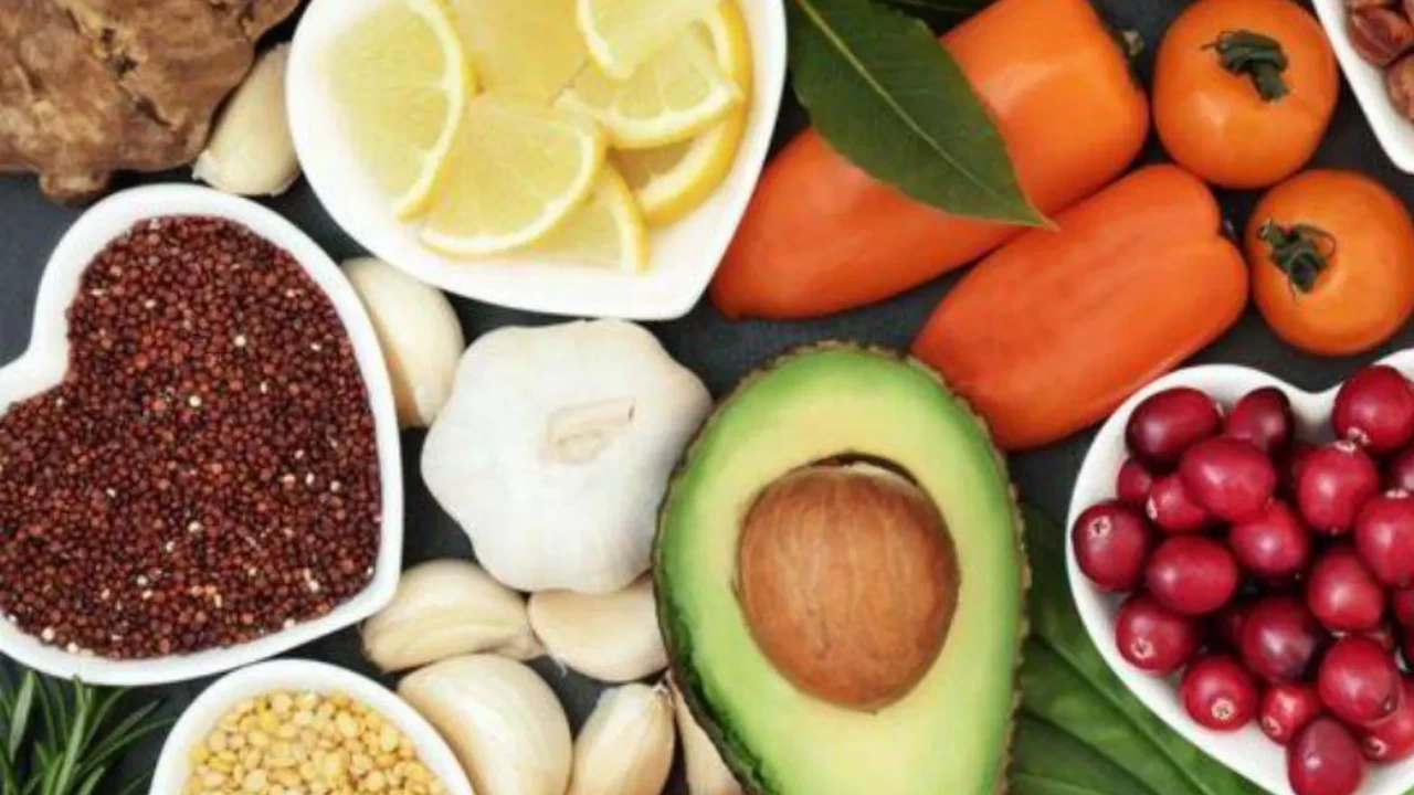 Beyin Dostu Besinler Rehberi | Hafıza ve Odaklanma İçin 5 Süper Gıda