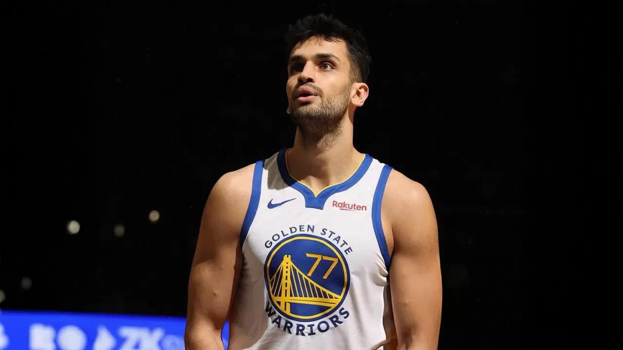 NBA'de Golden State Warriors 5 maç sonra kazandı: Ömer Faruk Yurtseven süre aldı