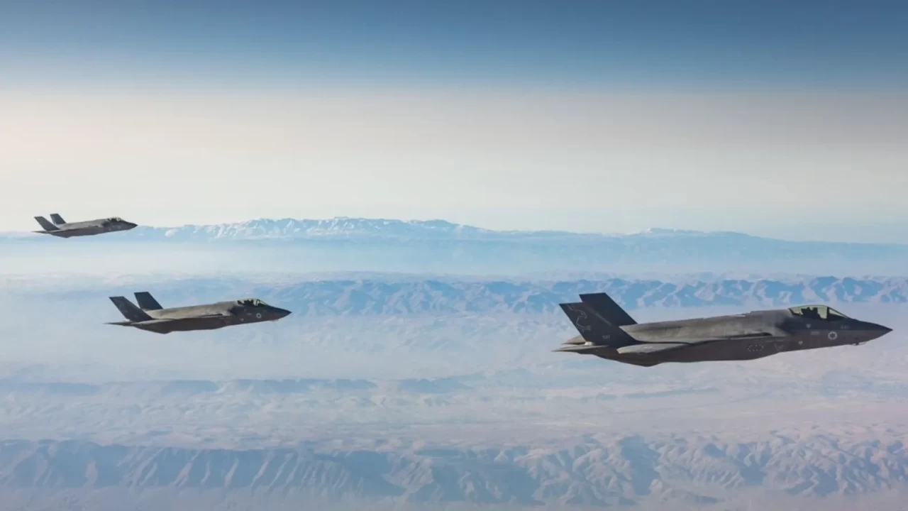 İsrail 24 Saatte İran'da 200'den Fazla Hedefi Vurdu! (16 Mart 2026)