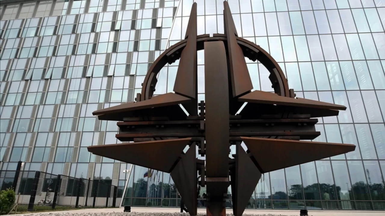 NATO’dan Irak’ta acil tahliye: Tüm personel Avrupa’ya çekildi