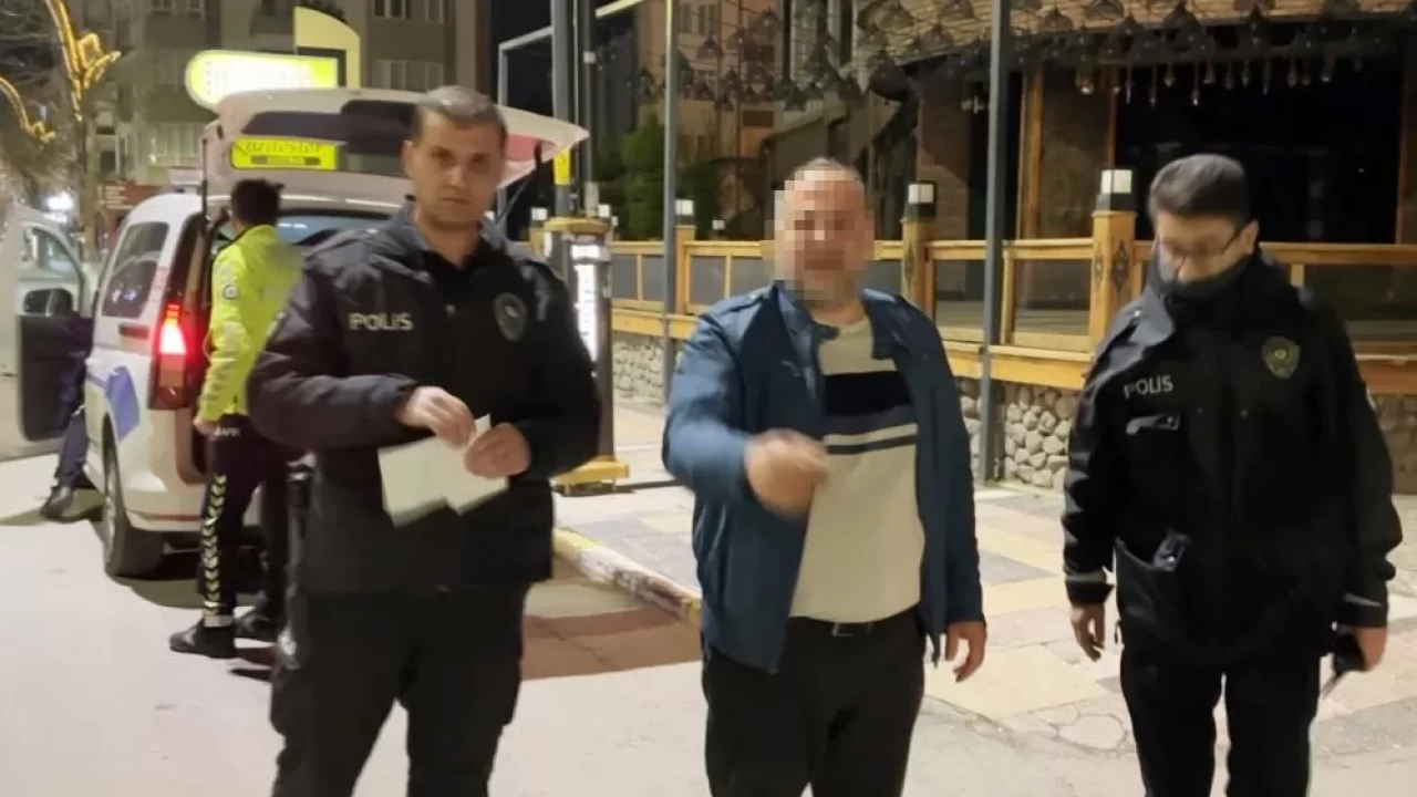 ‘Esnafım' diyen alkollü sürücünün ehliyetine el konuldu