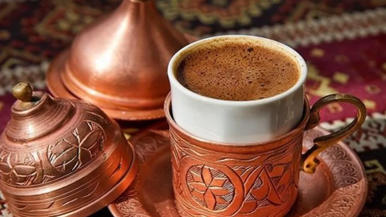 Kahvenin acılığına doğal çözüm! Şeker ihtiyacını ortadan kal