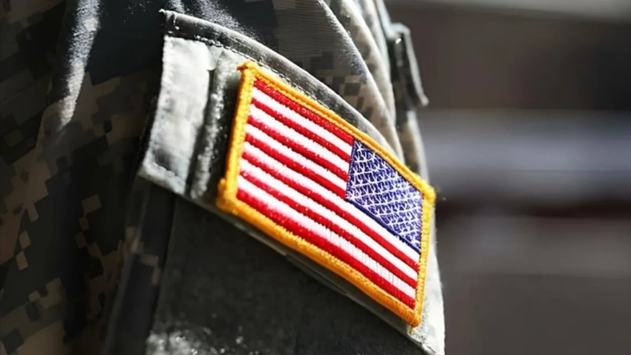 CENTCOM'dan İran'a  Derin Delici  Saldırı: Hürmüz'de Kritik Gelişme!