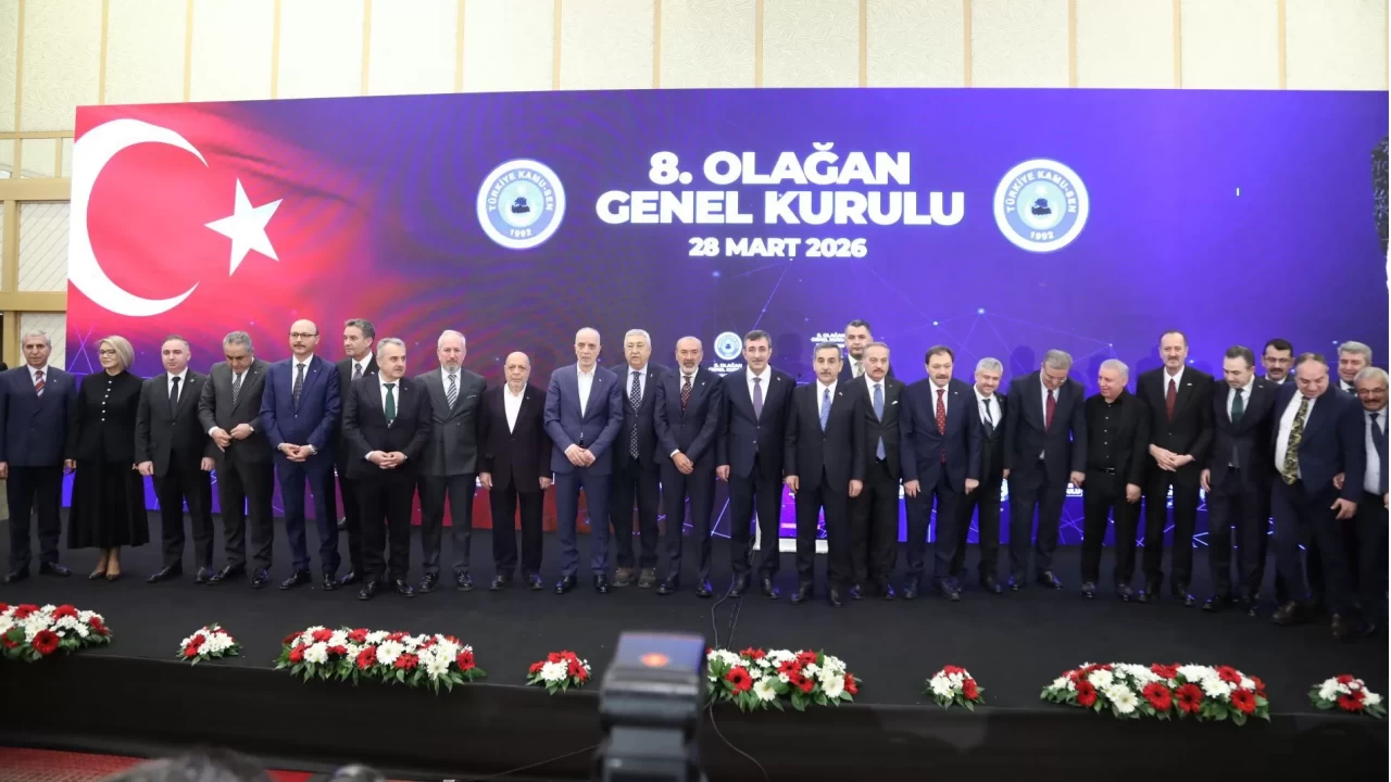 Türkiye Kamu-Sen 8. Olağan Genel Kurulu Ankara’da gerçekleştirildi
