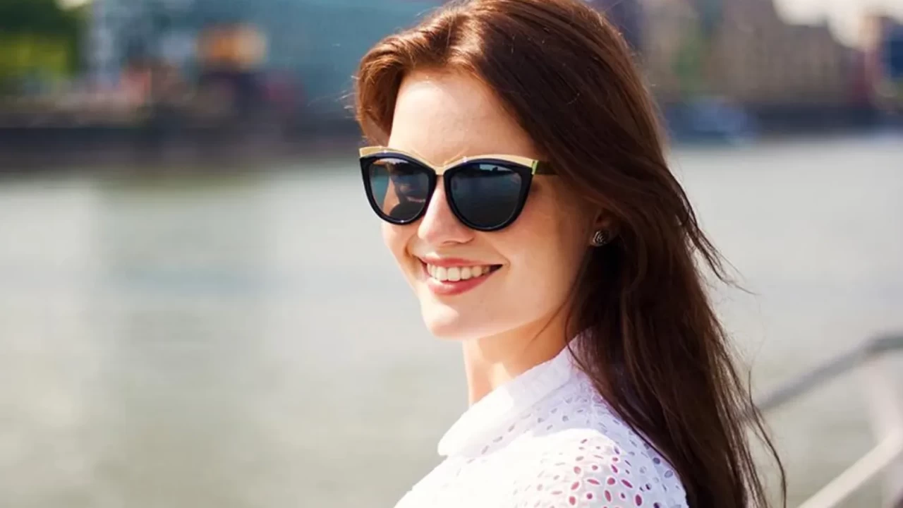 Yüz Şekline Göre Güneş Gözlüğü Seçimi: Kare, Yuvarlak, Oval