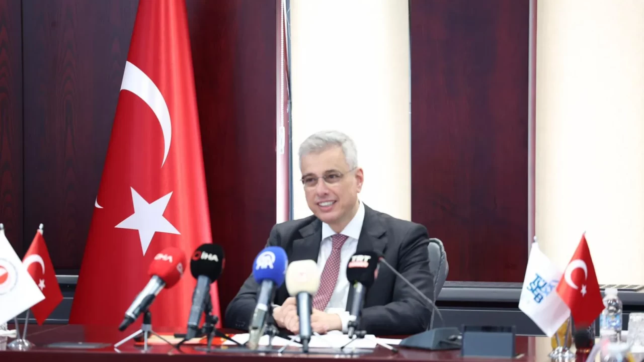 Bakan Memişoğlu duyurdu: Türkiye'de ilk defa bir üniversitede kurulacak