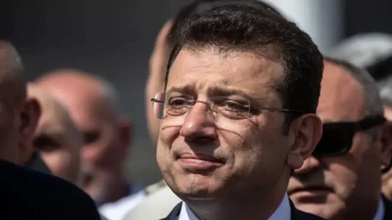 Ekrem İmamoğlu ilk duruşmada olay çıkardı! Mahkeme başkanına bağırdı, heyet salonu terk etti! İşte diyaloglar!