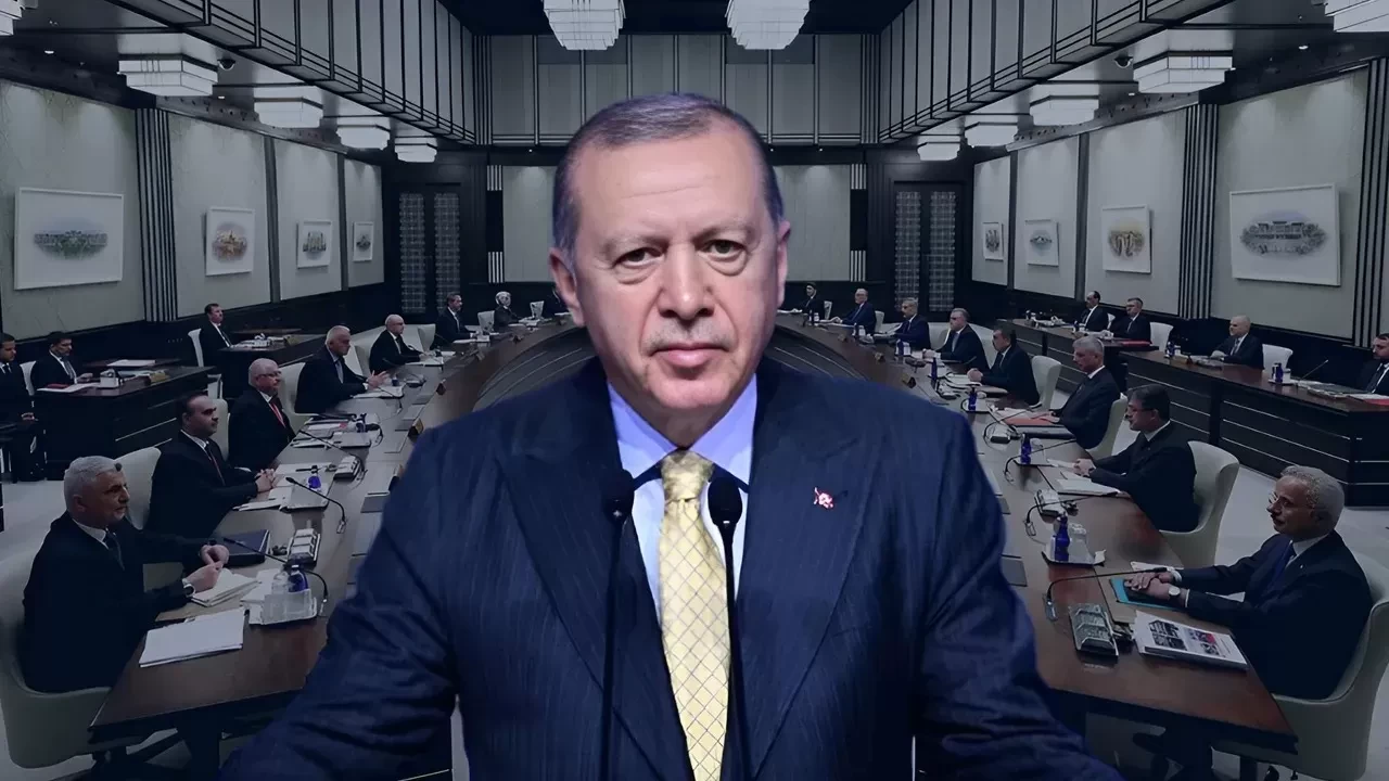 Kabine toplanıyor! Balistik füze krizi ve savaş riski Beştepe'nin gündeminde