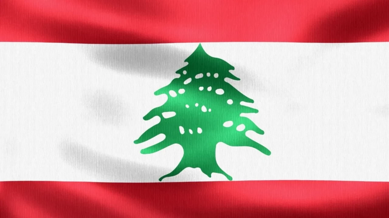 İsrail, Lübnan'da Litani Nehri üzerindeki köprüyü ikinci kez bombalayarak tamamen yıktı