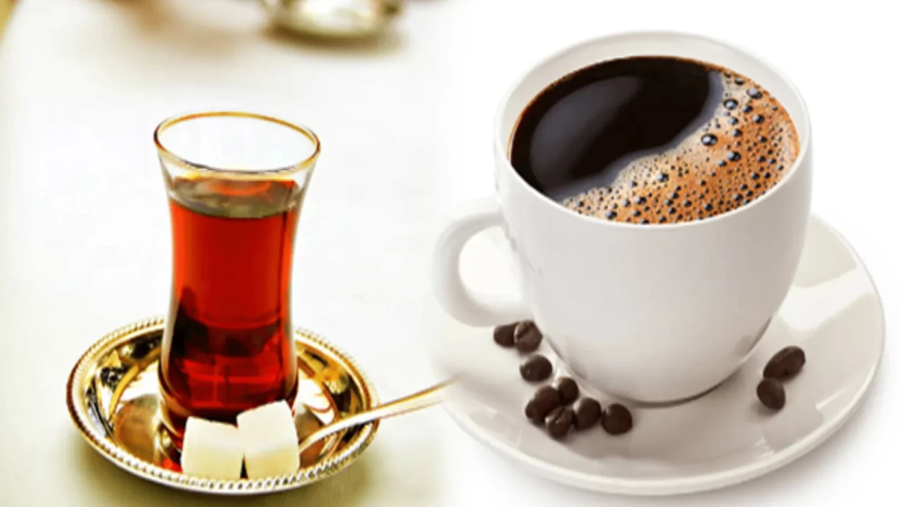 Kahve ve çayın yanında bunları yiyorsanız dikkat!