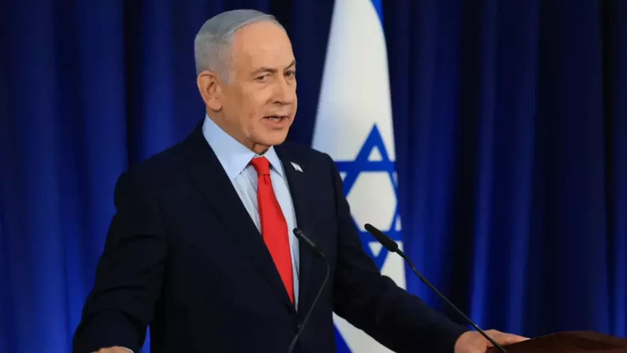 Netanyahu konuşurken füze yağdı! İran’dan İsrail’e 'Zaman ayarlı' misilleme