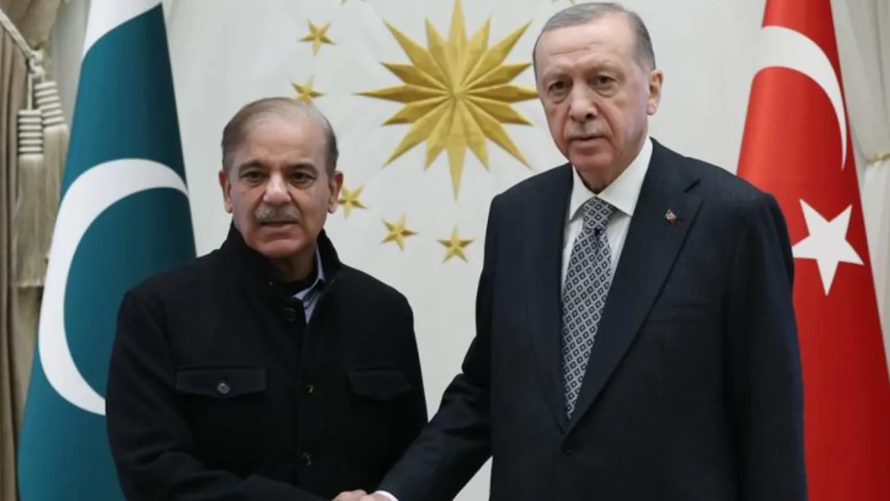 Cumhurbaşkanı Erdoğan’dan Pakistan ile kritik görüşme: İslam dünyası sessiz kalamaz