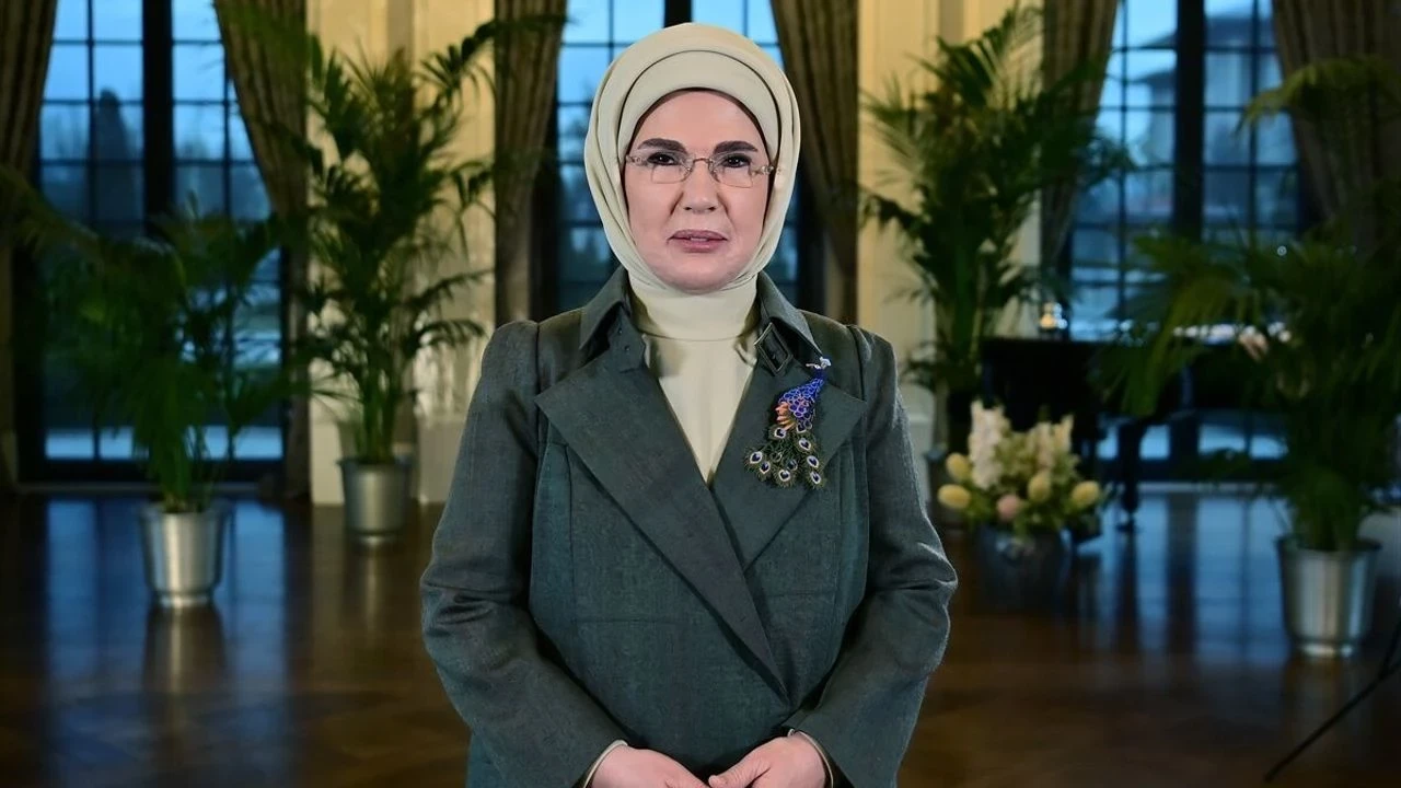 Emine Erdoğan'dan küresel çağrı: Uluslararası Sıfır Atık Günü'nde konuşma yaptı