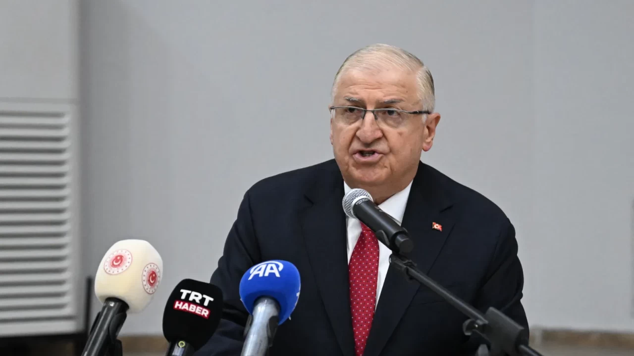 Bakan Güler: Çevremizdeki bu ateş çemberine rağmen ülkemiz istikrar adası olma vasfını sürdürüyor