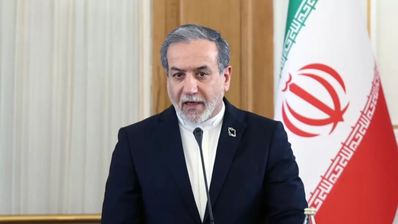 İran’dan ABD’ye kapıları kapatan çıkış: 'Müzakere artık masada değil'