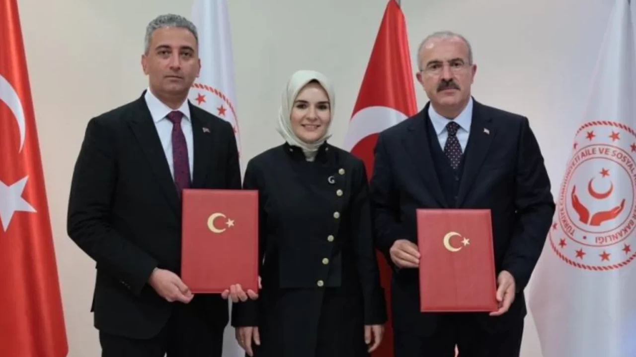 Çanakkale’de Aile ve Sosyal Hizmetler Bakanlığı çocuklar için yeni yuva protokolü imzaladı