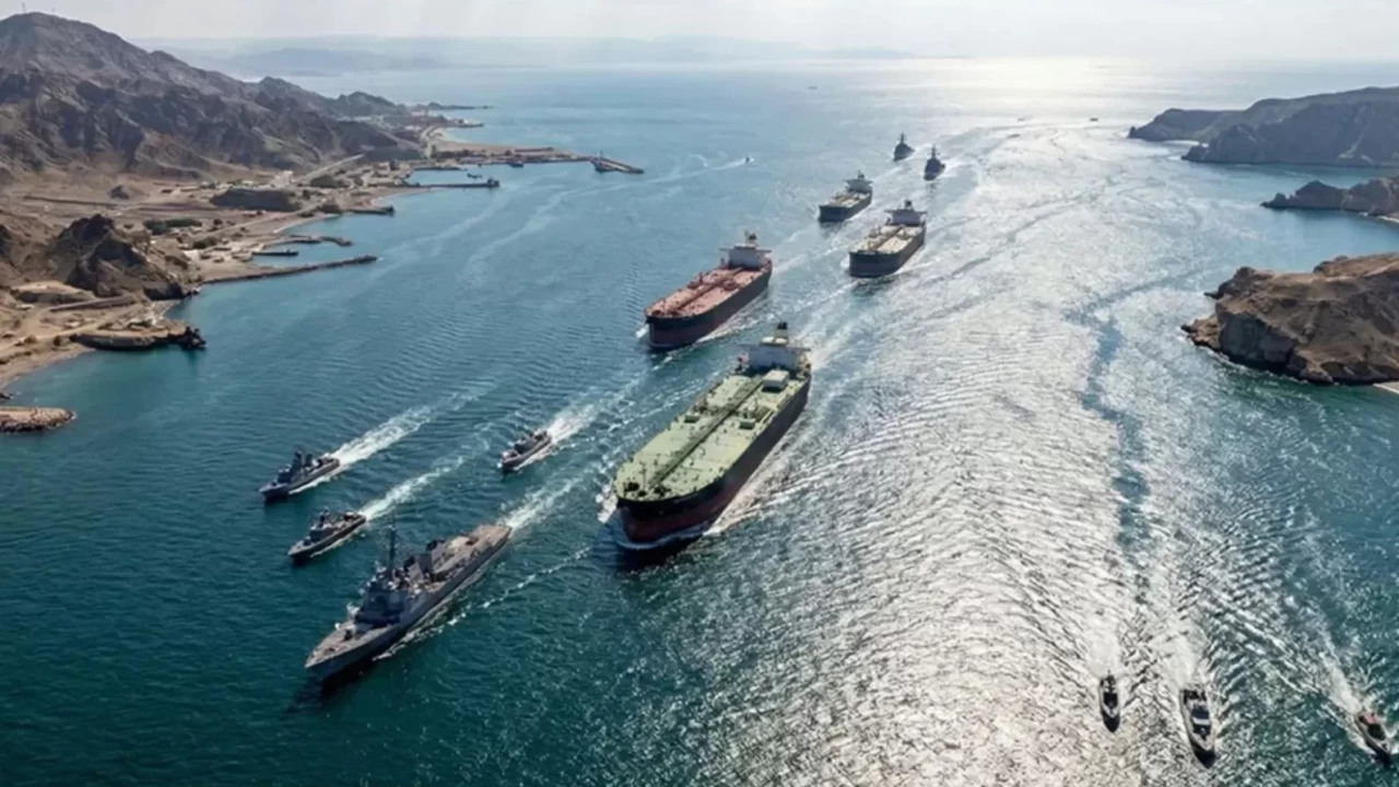 İran, hangi ülkelere Hürmüz Boğazı'ndan geçiş izni verdi?