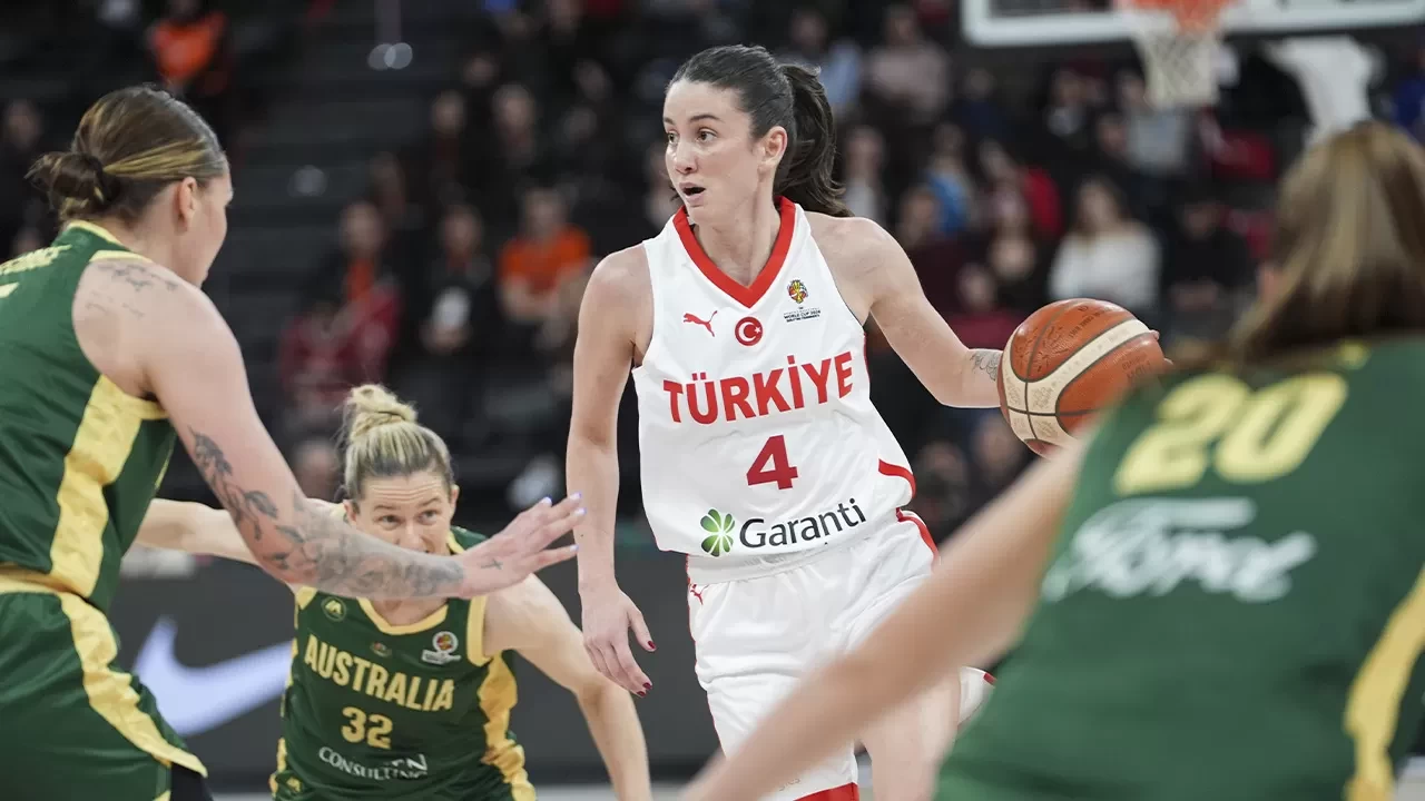 Potanın Perileri son çeyrekte kaybetti | Maç Sonucu Türkiye 74-77 Avustralya