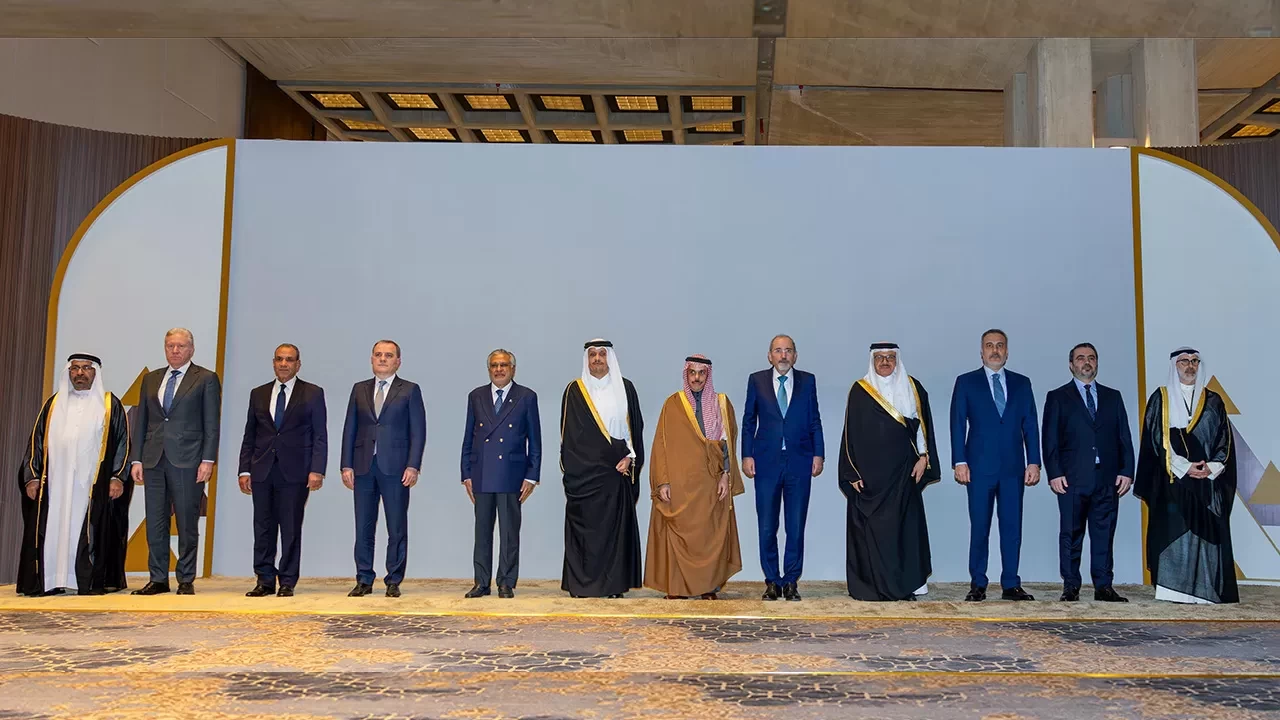 Arap ve İslam ülkelerinden İran'a: Saldırıları durdurun