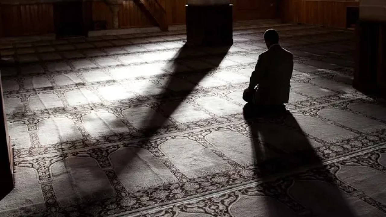 Ramazanın son 10 günü itikaf nasıl yapılır? Evde itikaf olur mu? Diyanet bilgisi
