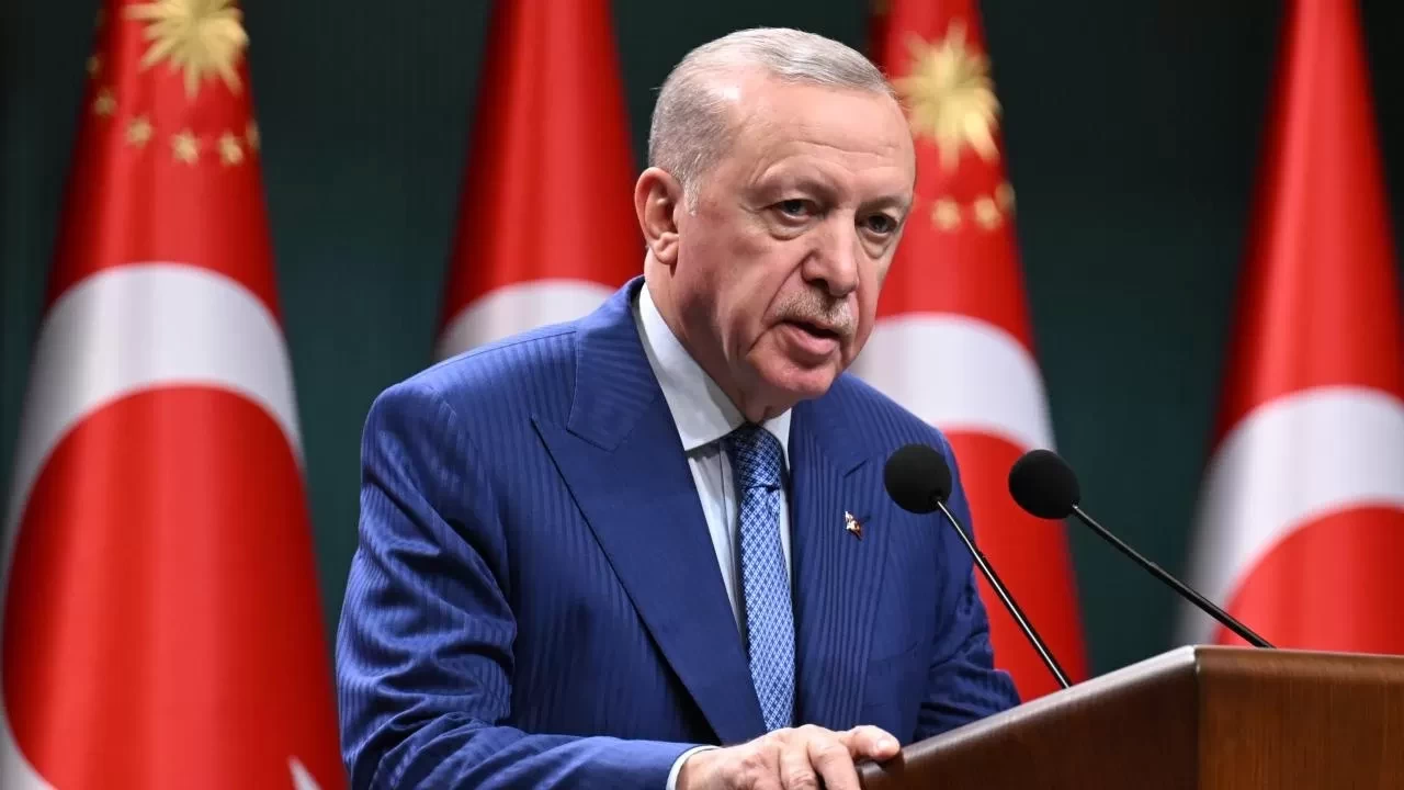 Cumhurbaşkanı Erdoğan’ın Ankara mesaisi yoğun: Camiden MYK’ya, iftardan diplomasiye