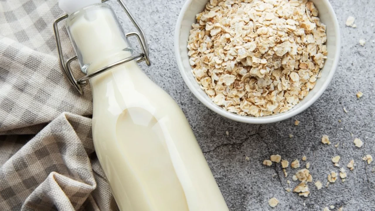 Sabahın hızır gıdası: Geceden hazırlanan pratik yulaf lapası