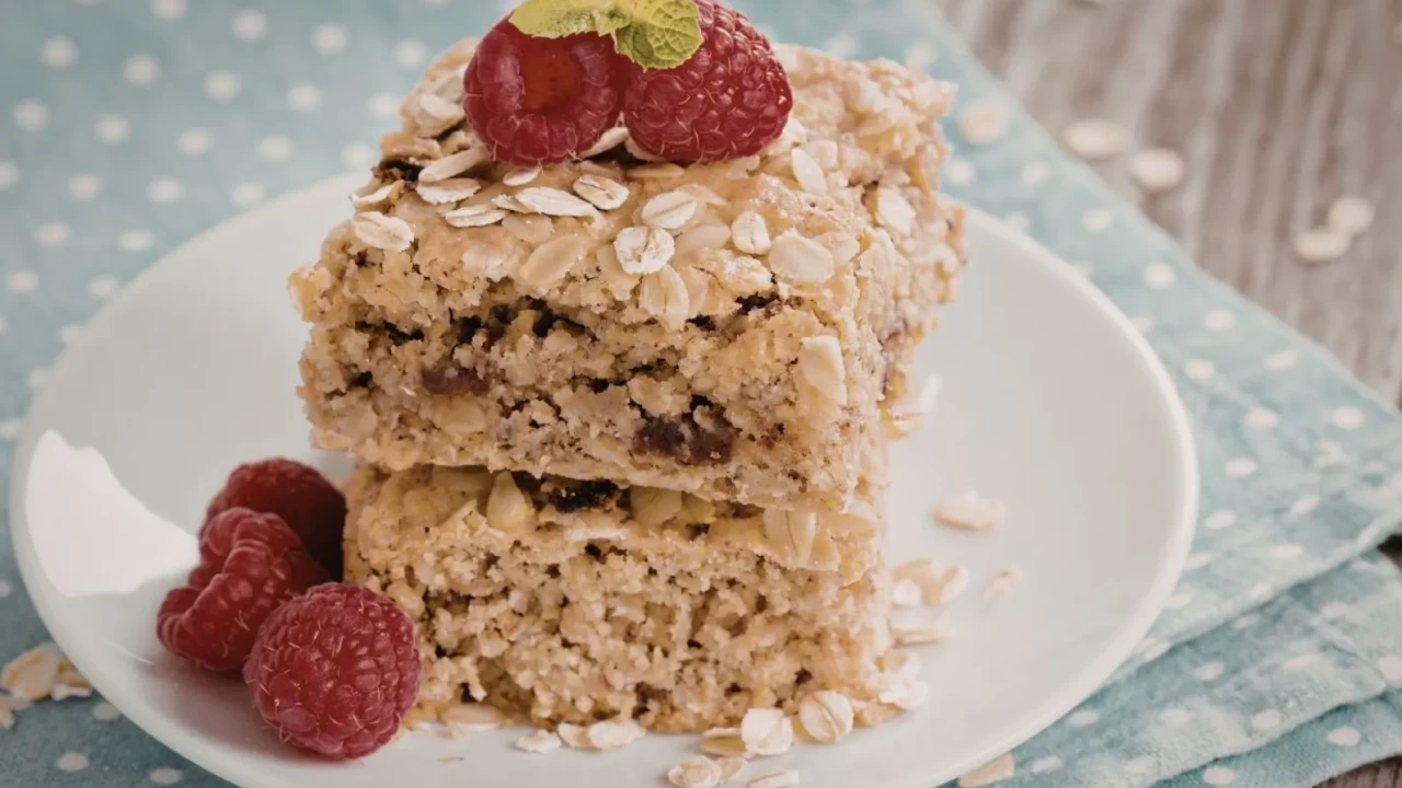 Yağsız Şekersiz Portakallı Yulaf Keki Tarifi | Fit ve Diyet