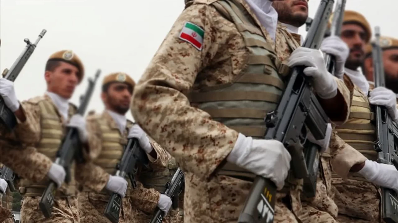 İran’dan 'Kara harekatı' resti: Düşmanla yüzleşmeye hazırız